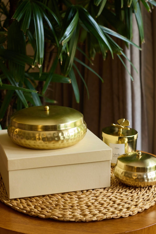 Metal Floral Urli candle -Jasmine Oudh twist Vanilla