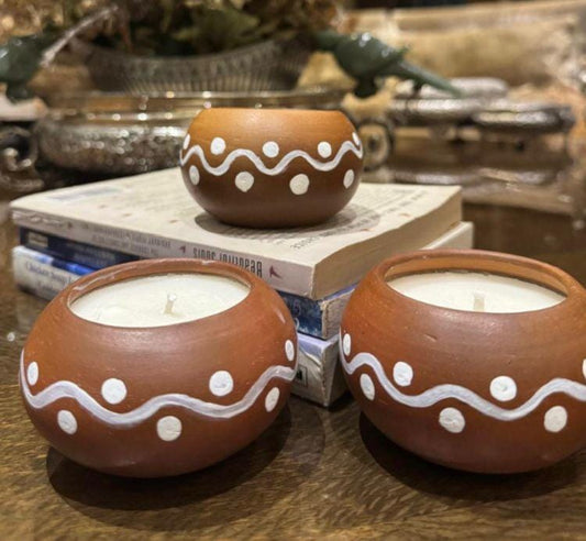 Hand-Painted Terracotta Bowl Candle – Tribal Motif, Rustic Charm